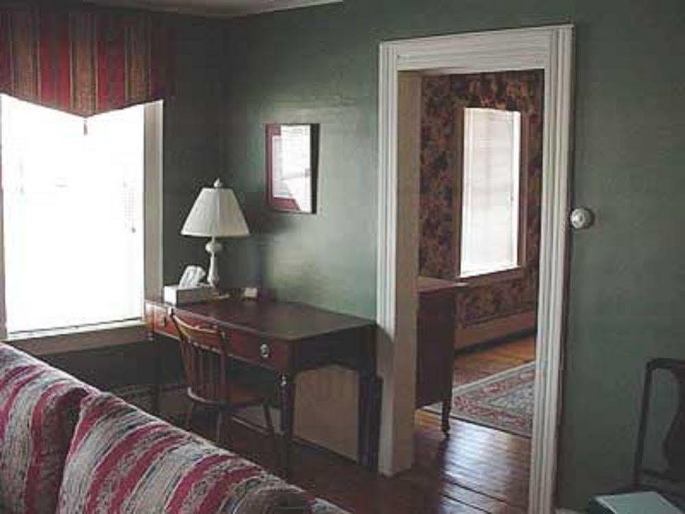 Canal Side Inn Little Falls Extérieur photo